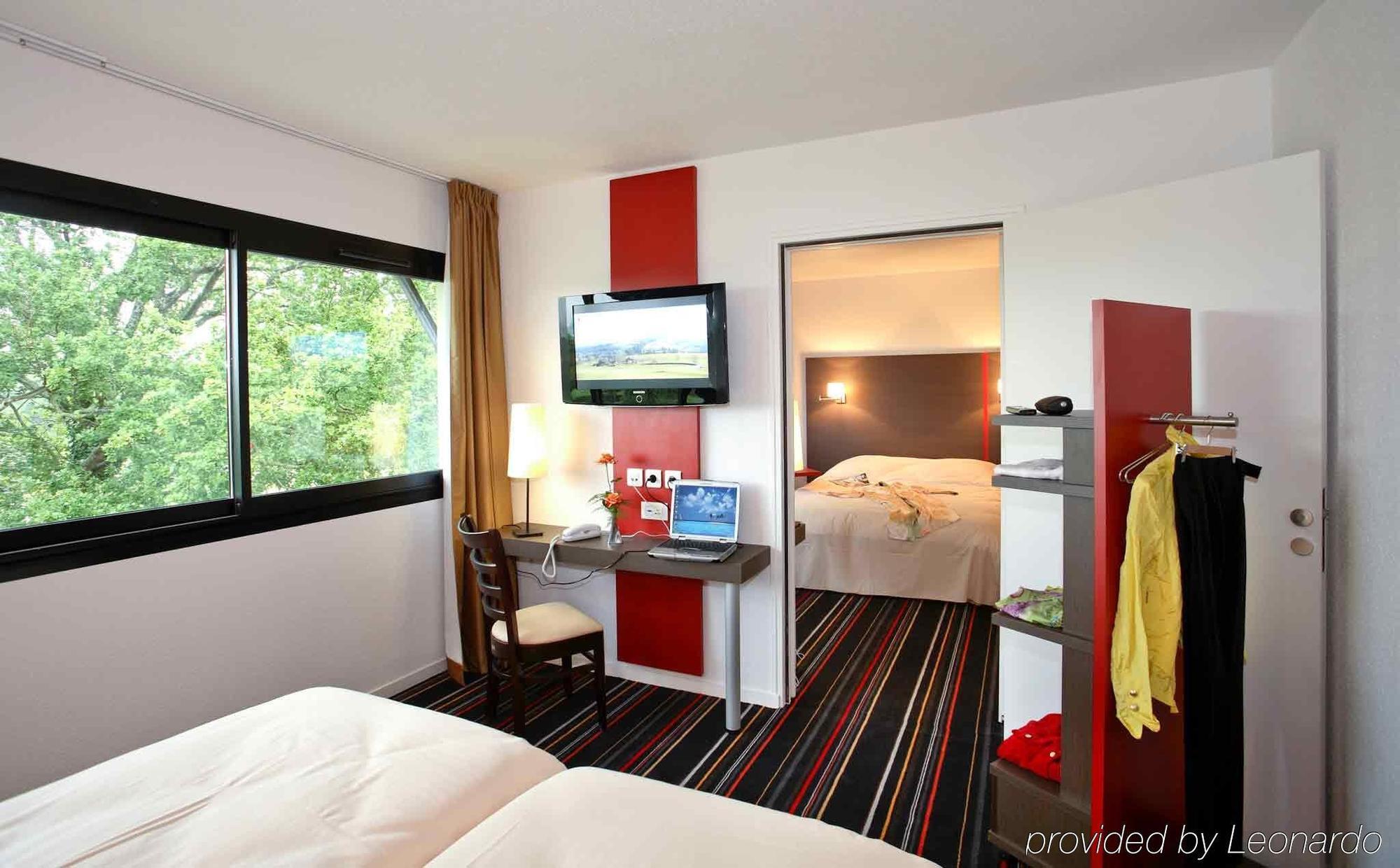 Ibis Styles Segre Hotel Room photo